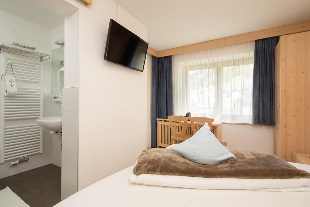 Declara B&B And Apartaments Colfosco Luaran gambar