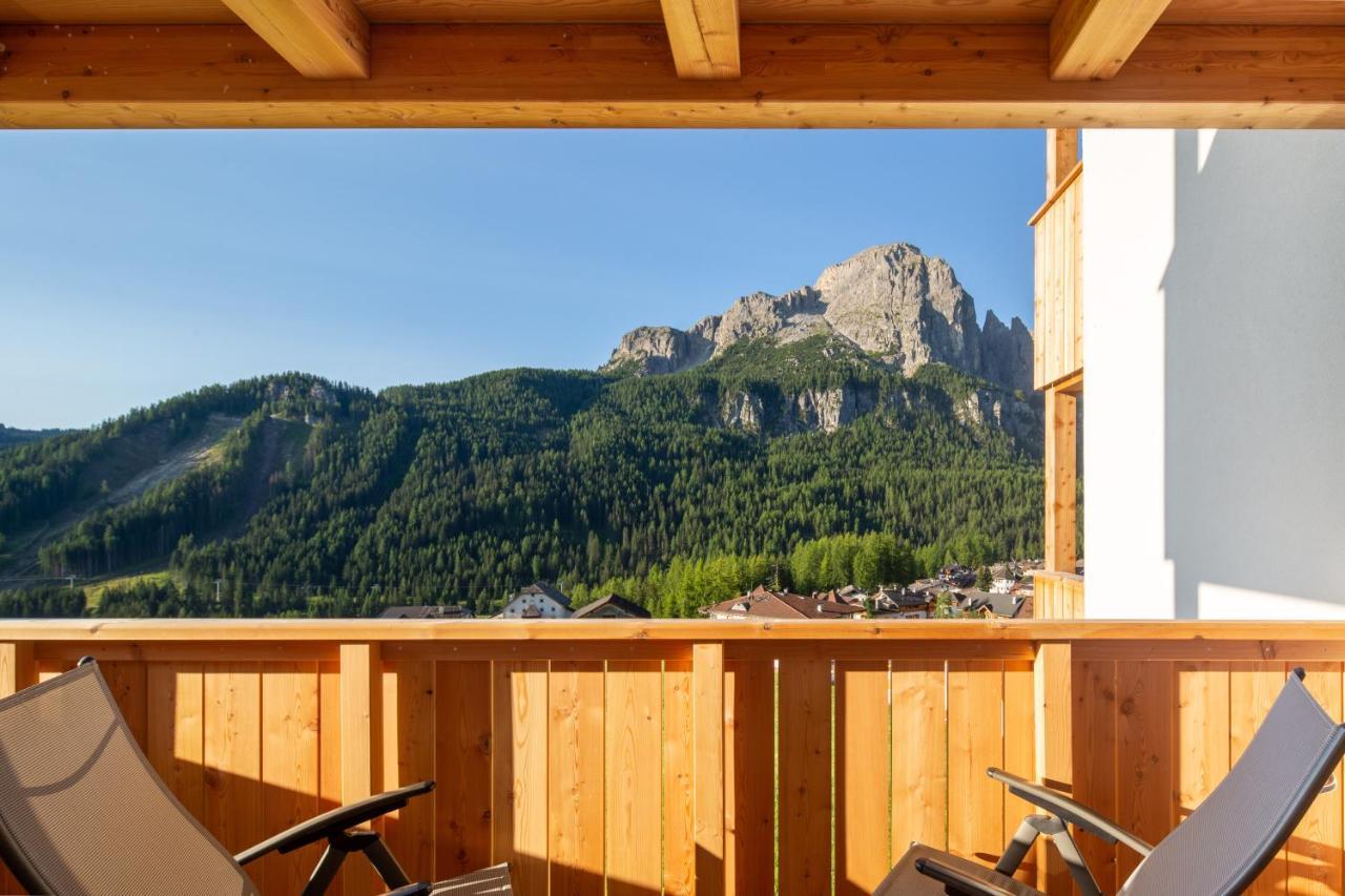 Declara B&B And Apartaments Colfosco Luaran gambar