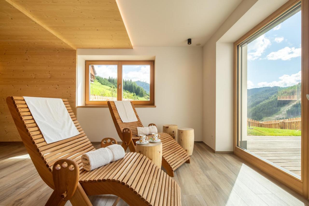 Declara B&B And Apartaments Colfosco Luaran gambar