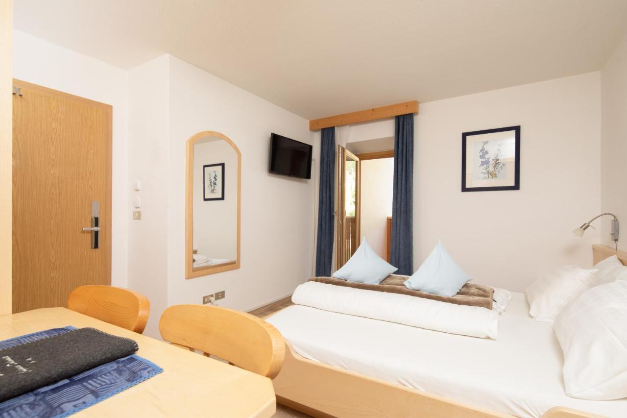 Declara B&B And Apartaments Colfosco Luaran gambar