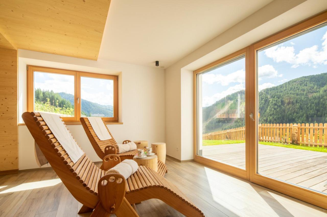 Declara B&B And Apartaments Colfosco Luaran gambar